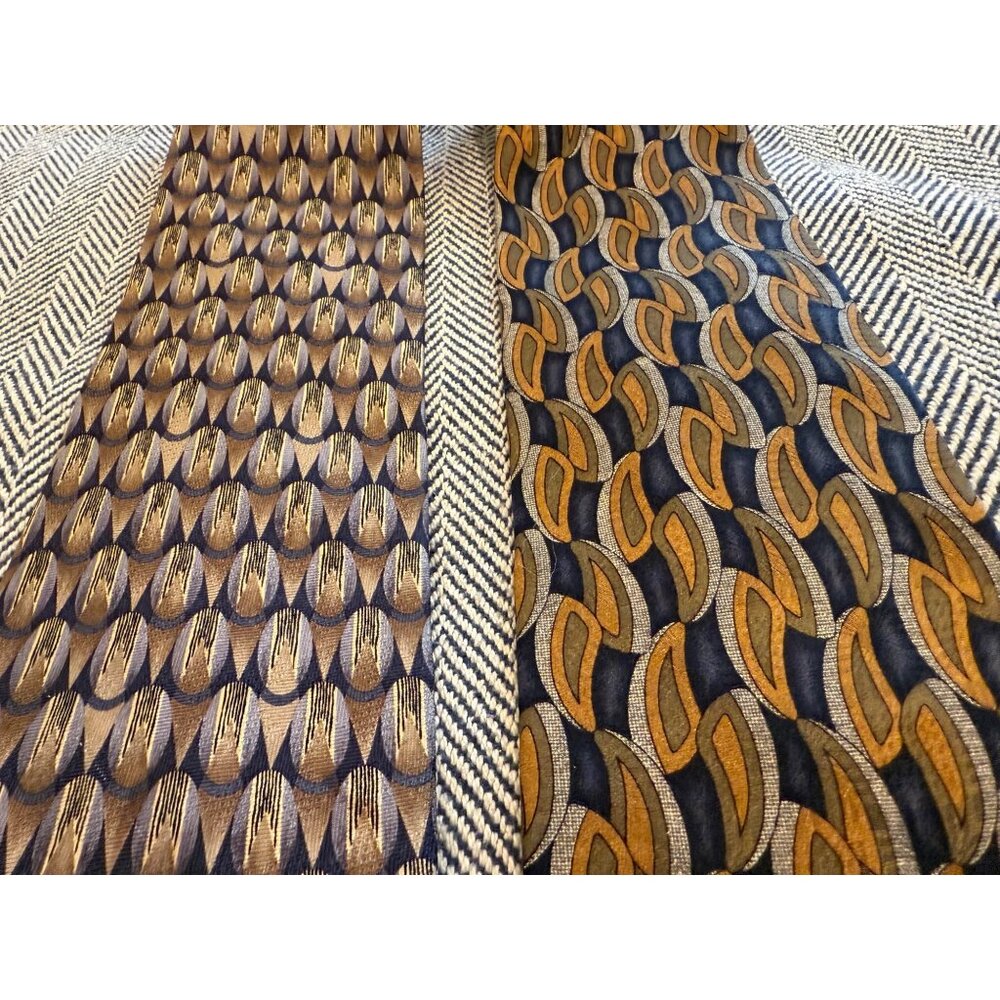 Louis Roth Mens Silk Ties Set Of 2 Geometric Patterns Brown & Gold 3.75" Wide 32